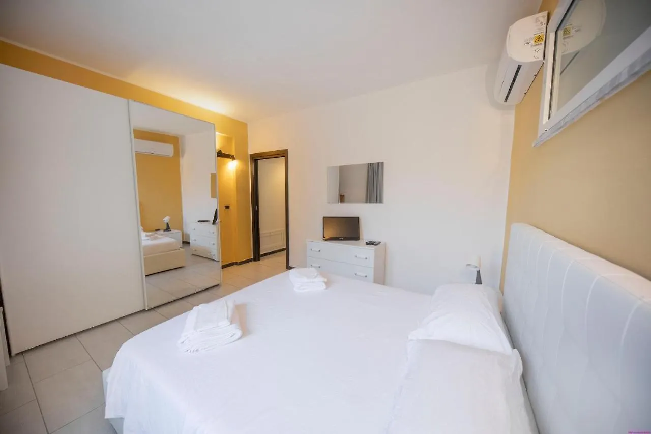 Appartamento 16 Pax In Villa Francesca Sicily Sul Mare Casteldaccia Lägenhet