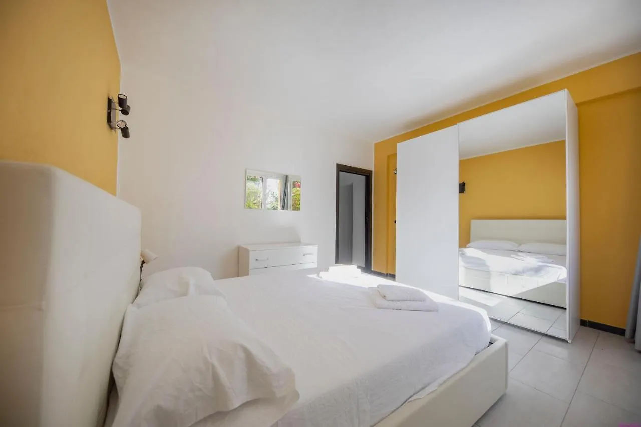 Appartamento 16 Pax In Villa Francesca Sicily Sul Mare Casteldaccia Lägenhet